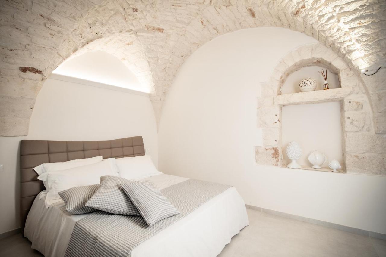 Pirano Suite Ceglie Messapica Bagian luar foto